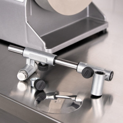 rbs-140 infront of t-2 800x800